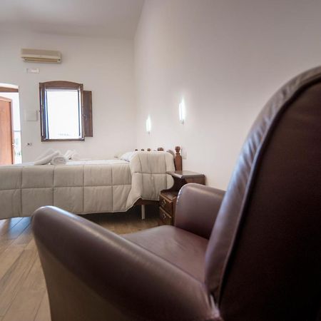 Agriturismo Le Matinelle Matera Habitación foto